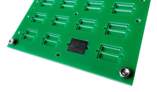 Reflow Tray for IC chip testing