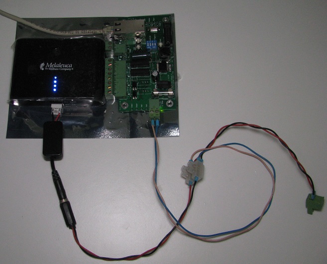 powering up LCD using 12V-5V dc-dc adapter